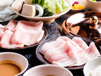 Traditional Shabu-shabu Kinka Pork Course 16 dishes