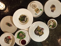 [Modern Vietnamese Dinner] Signature Course + 5 Glass Pairing 13,800
