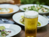 【FREE FLOW付き & SUMMERディナーコース】6月25日〜8月4日 夏の沖縄DINNERコース & フリーフロードリンク飲み放題付プラン 9,000円 (DINNER)