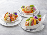 "Gomoku chilly noodles" or "Bang-bang chicken chilly noodles" are cold noodles with a variety of ingredients that herald the arrival of summer.