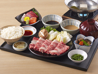 Shabu-shabu and sashimi set meal