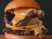 ステーキスラブバーガー（旧ハラミバーガー）