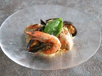 ＜9/1～10/31 한정＞해물과 토마토의 차가운 부드러운 국수 | 5,000엔
