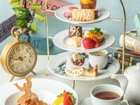 【イブニングハイティー】夕食感覚で優雅にアフタヌーンティーを堪能♪【選べるカフェ1種付】
