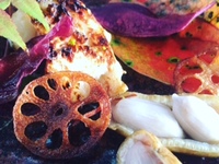 Seasonal Kaiseki course available only in private rooms on the 3rd floor: 8,800 yen