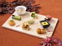 【平日】和スイーツのアフタヌーンティーセット 選べる日本茶とカフェ付き（おかわり自由） 1,800円（税込1,980円）