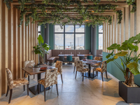 ▶新料金)ランチ＊小学生以下のお子様　【ミニ肉料理】のメイン付ハーフブッフェ