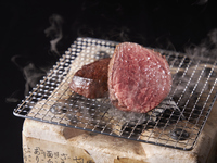 十兵衛16500円【近江 澤井牛サーロイン ステーキ80g & モモ肉 ステーキ100g 】