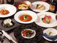 【ふかひれ姿煮コース】1ドリンク付！北京ダック・ふかひれの姿煮など特選コース全8品