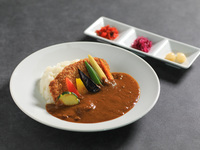 夏季蔬菜咖哩豬排