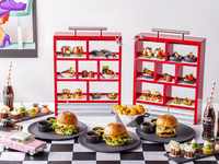 [Saturdays, Sundays, and holidays] Classic American diner-themed meat afternoon tea+Half Bottle Champagne（Only 2persons）
