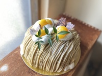 Fresh cream decoration 12cm (2-4 persons)