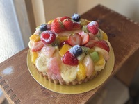Seasonal Fruit Tart 12cm (Serves 2-4)
