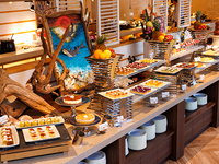 12/14限定 　【小学生】　少し早めのXmasランチバイキング