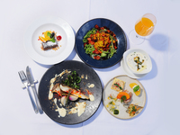  [ Select Lunch Course] Choose your main dish and enjoy 3 dishes + coffee