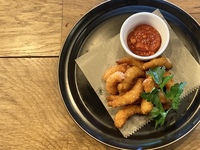 Popcorn shrimp with horseradish cocktail sauce
