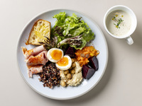 [WEEKDAY LUNCH] Weekday only, includes coffee! Choose your main course and dessert