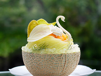 [Weekday Plan] Swan Melon Pudding Parfait🦢 (with coffee or tea)