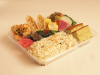 東北牧場の恵みが詰まった「東北牧場弁当」和洋中ミックス