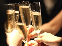 【ディナー】メインは国産牛肉のロティ 1ドリンク付 全3品コース