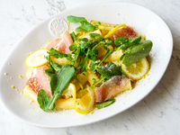 【カジュアルセット】選べるサラダやパスタ＋乾杯酒＆食後のカフェ（平日限定）