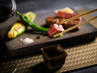 ◇享有充實的午餐時間◇ 可選擇主菜的石霰午餐套餐