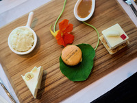 Paris Meets Zen: Dessert & Tea Experience