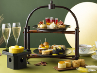 Moon Viewing Afternoon Tea with Sparkling Wine ★ Weekdays (11:30 Reservation)