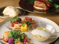 【ランチ】デライト　