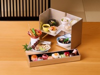 【平日限定】階 ★当店のおすすめ★【八寸と手毬寿司を愉しむ昼会席】自家製梅シロップを使った乾杯ノンアルコールドリンク付き