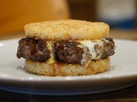 【Limited】100% HALAL Kuroge Wagyu Teriyaki Rice Burger