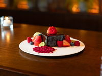 Chocolate cake 7cm x 7cm with Seasonal fruits