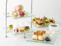 Seasonal Afternoon Tea & 25 types of cafe free | 7,000 yen