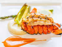 ★8/1～9/30迄【サラダバイキング付き】港町のロブスターランチコース