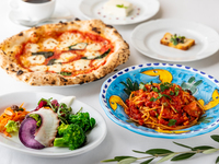 【月〜木限定！2時間飲放付4,400円コース】