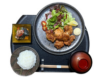 Karaage giapponese, set per pranzo con pollo fritto