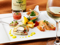 平日ディナー限定　女子会プラン　時間無制限＆１ドリンクサービス　ビュッフェ＆ドリンクバー（おとな）