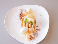 [Seasonal mille-feuille & drink combo]