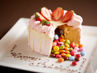 【Happy Anniversary】プリフィックスディナー3品＋サプライズケーキ＋乾杯スパークリング（平日/土日祝）