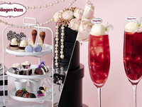 犬同伴土日祝【スペシャルドリンク付】『モノクロ・ゴシックアフタヌーンティー with ハーゲンダッツ』