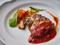 （平日）オーヴェストランチ＜全3品：前菜・豚・デザート＞　4,200円