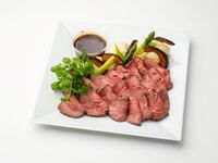 【PP-32】国産牛ローストビーフ　赤ワインソース 　