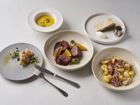 [PREMIUM DINNER COURSE] Exclusive to our Shinjuku location — five luxurious seasonal dishes, including pasta and a main