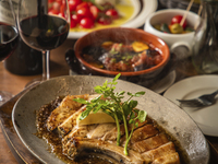 【日～木曜限定プラン】豚肩ロースのローストやポテトブラバス等　全7品『3時間飲み放題』