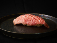 [Includes Matcha in the tea room] Special Omakase Sushi Course