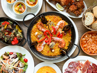 HP予約限定!!【9/1～11/13期間限定ベストレートプラン｜ディナー】いろいろタパス＆パエリャが楽しめる全8品コース《“2時間半”飲み放題付き》［4名様～］