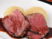 Extremely thick cut roast beef course