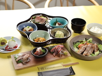 Weekend & Holiday Lunch Only — KASUGAI Special Lunch Course — ¥5,500
