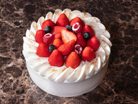 [Premium Series] Premium Fresh Cream Cake 21cm （ Takeout）