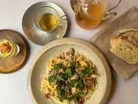 【LUNCH Weekday-Only Casual Lunch Set + Post-Meal Drink】